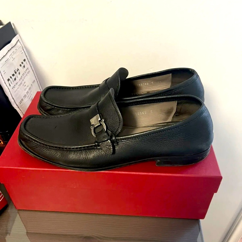 Men's SALVATORE FERRAGAMO 'Bravo' Black Leather Loafers Size US 11 E